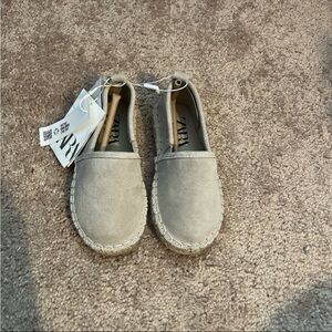 NWT Zara leather shoes
